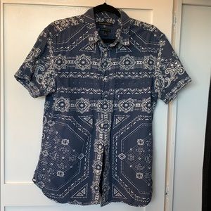 Banana Republic Printed Short Sleeve Button Up